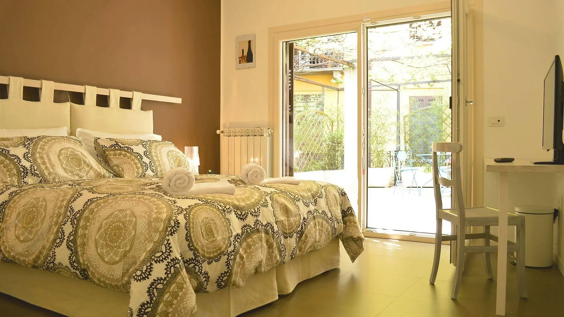 Room Inn Milán 2*,