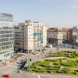 B&B Best Hostel Milano Nocleg ze śniadaniem